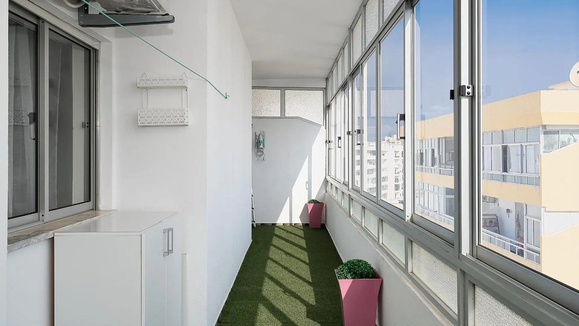 Isa - Quarteira Apartment Portugal