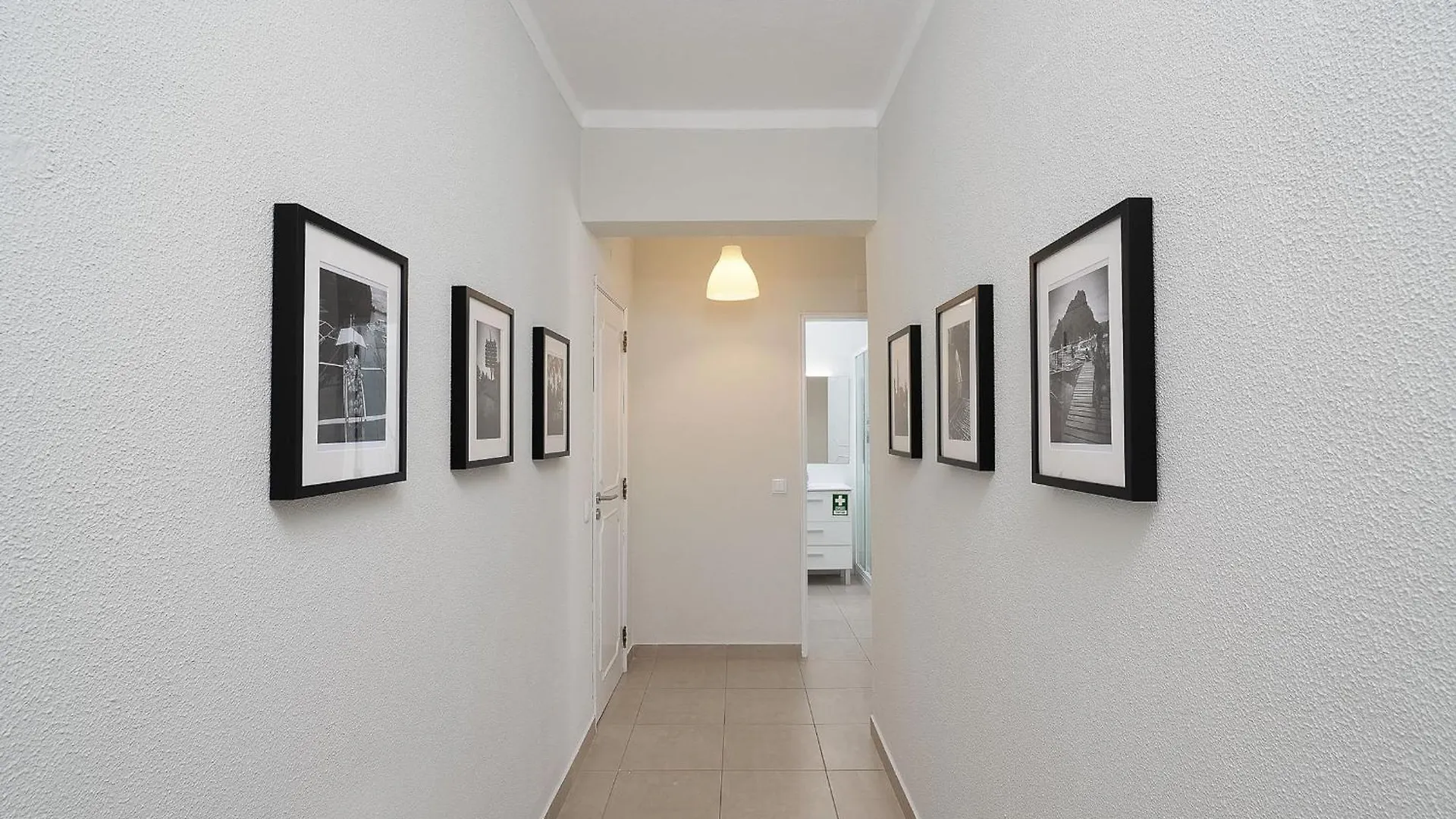 Isa - Quarteira Apartment
